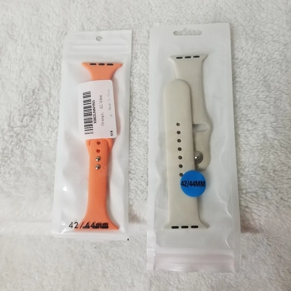 2 Apple watch bands
